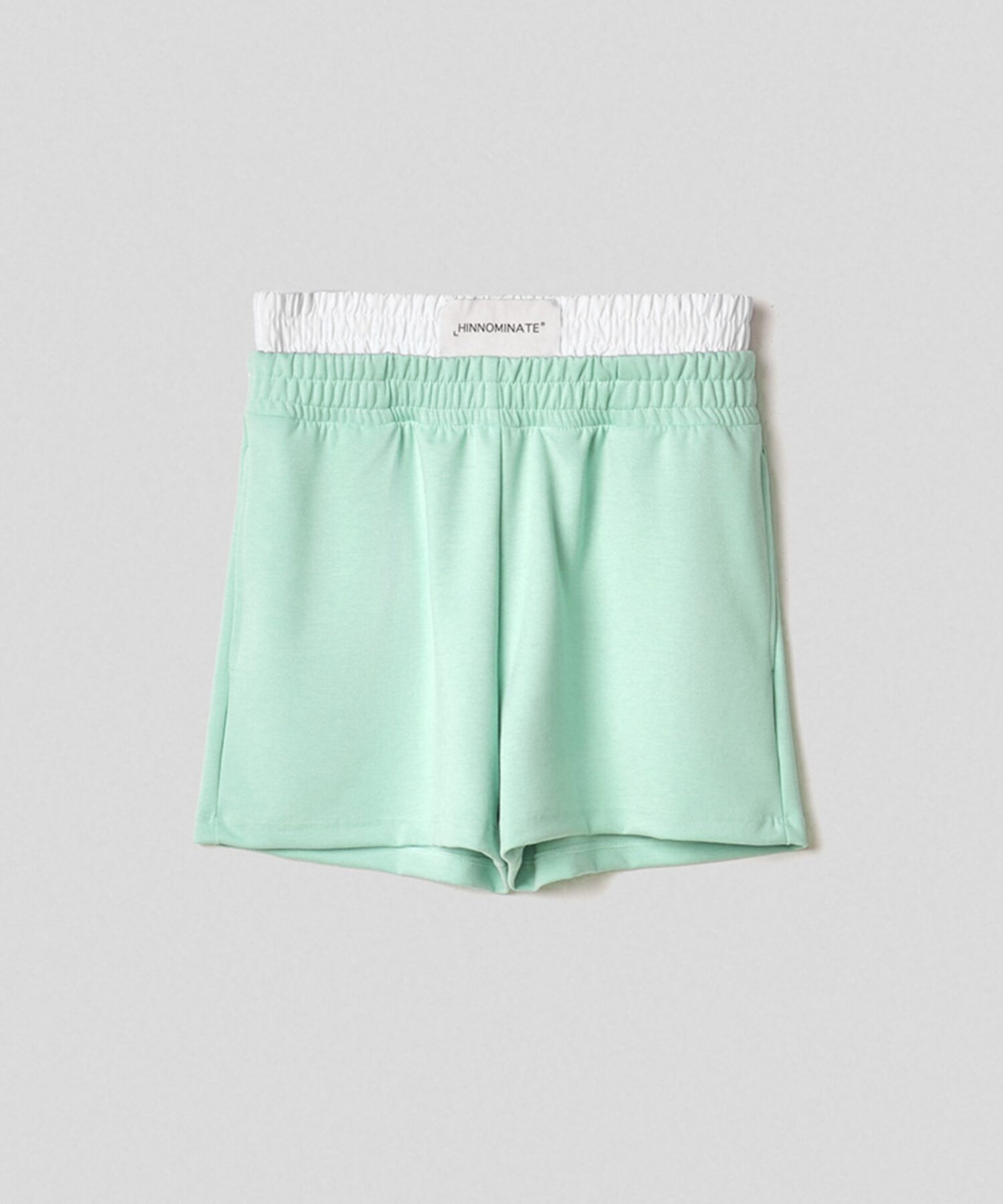 Alternative view of SHORT Verde Giada - Hinnominate