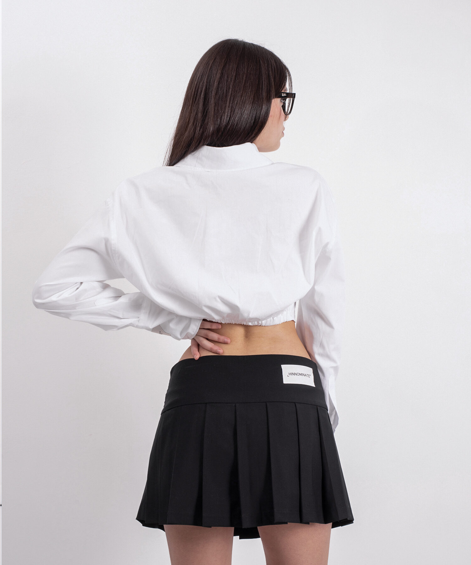 Alternative view of GONNA Nero - Hinnominate