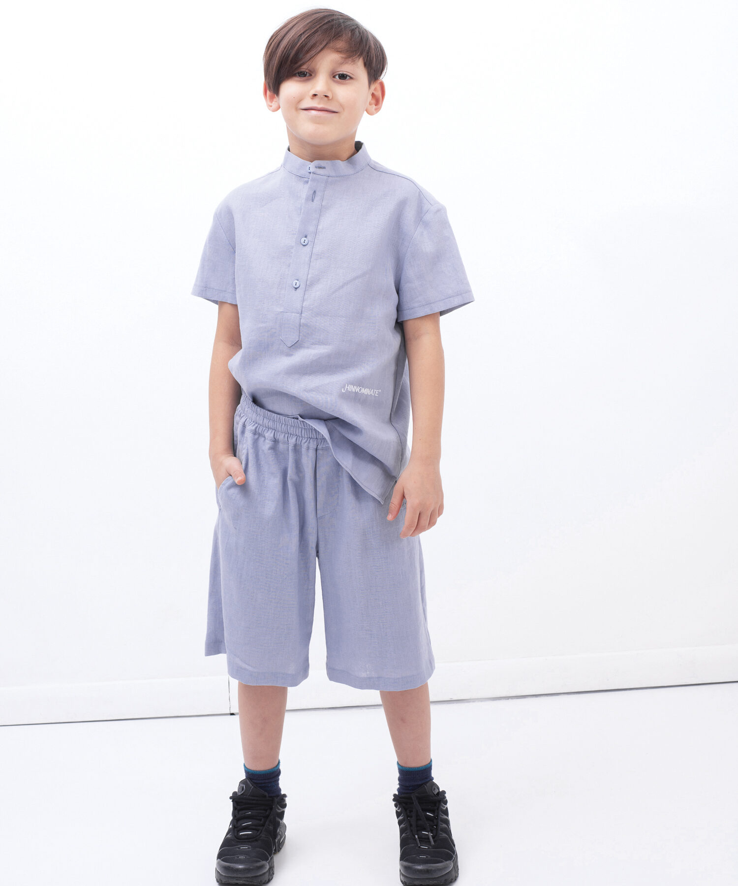 Alternative view of Short Azzurro Polvere - Hinnominate