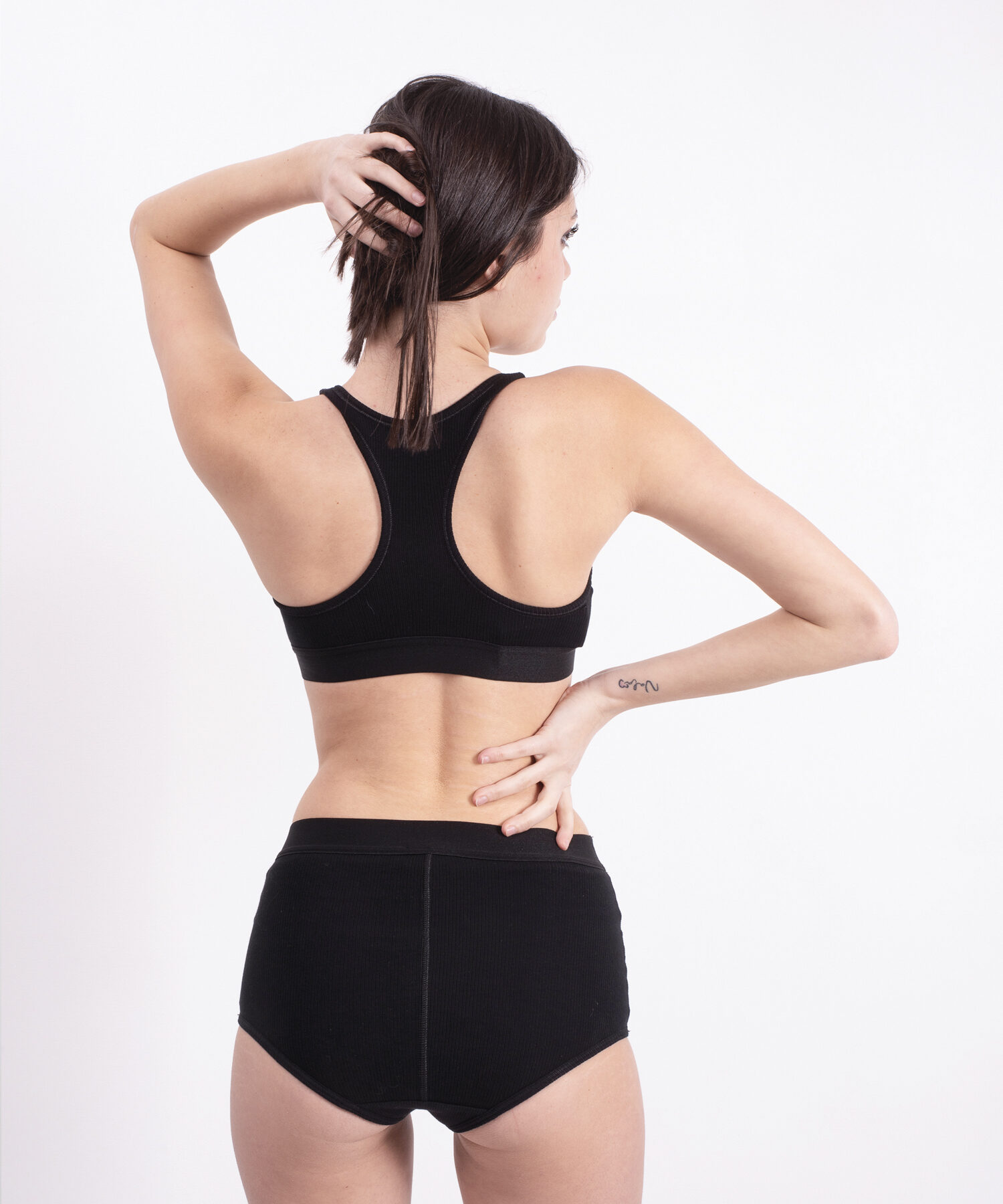 Alternative view of SLIP Nero - Hinnominate